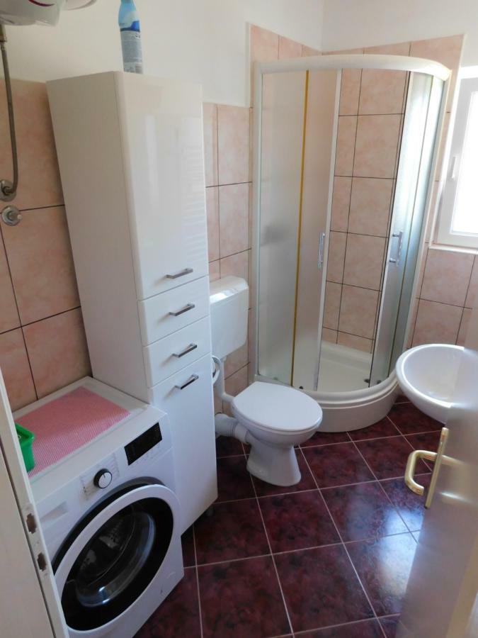 Huljev Apartmán *